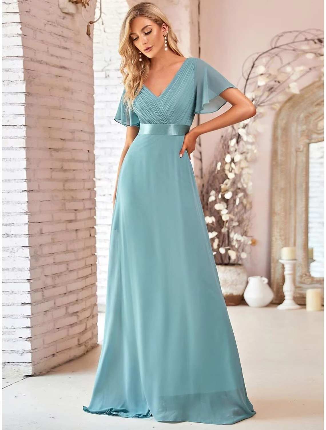 A-Linie Abendkleid Empire Kleid Hochzeitsgast Bodenlang Kurzarm V-Ausschnitt Chiffon V-Rücken mit Rüschen Reine Farbe